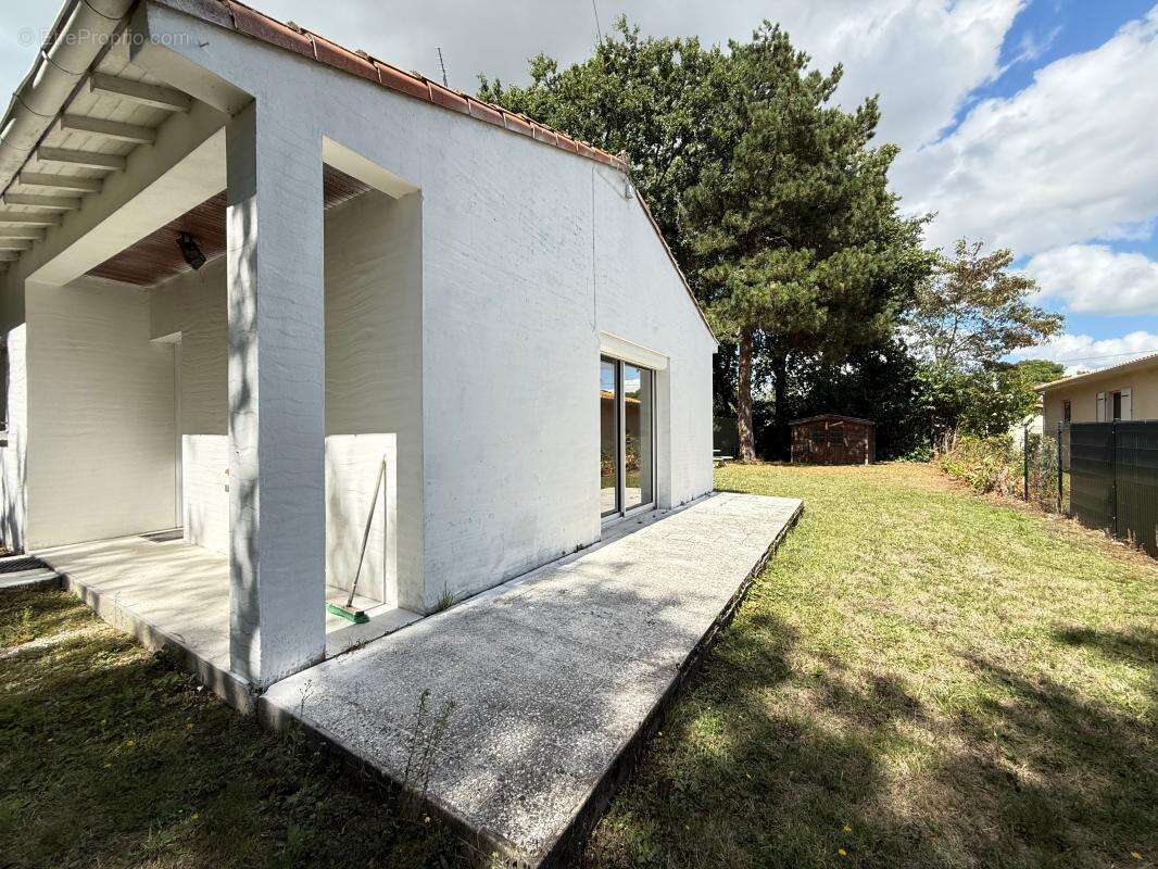 Maison à SAINT-PALAIS-SUR-MER