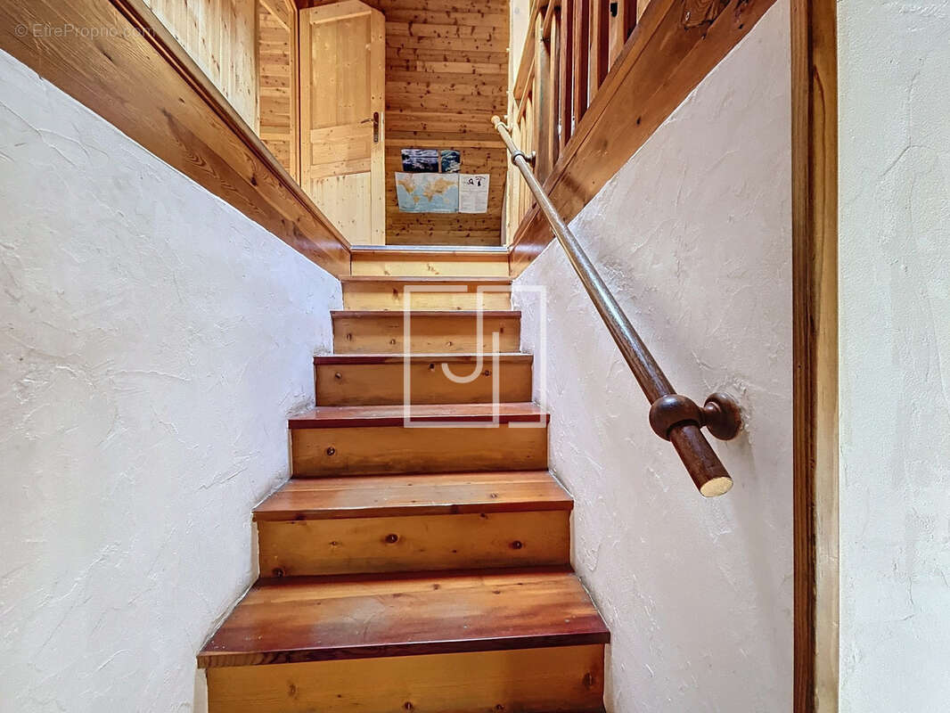 Maison à LA CONDAMINE-CHATELARD