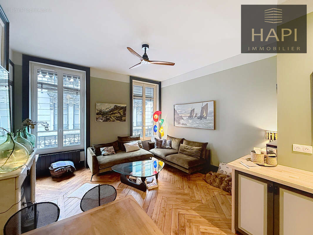 Appartement à LYON-6E