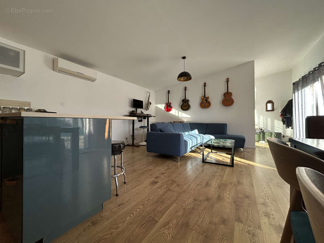 Appartement à HYERES