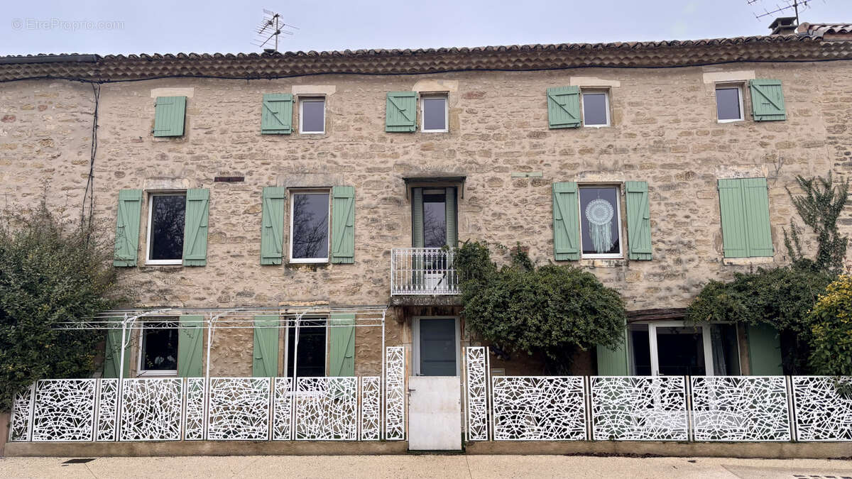 Maison à ETOILE-SUR-RHONE