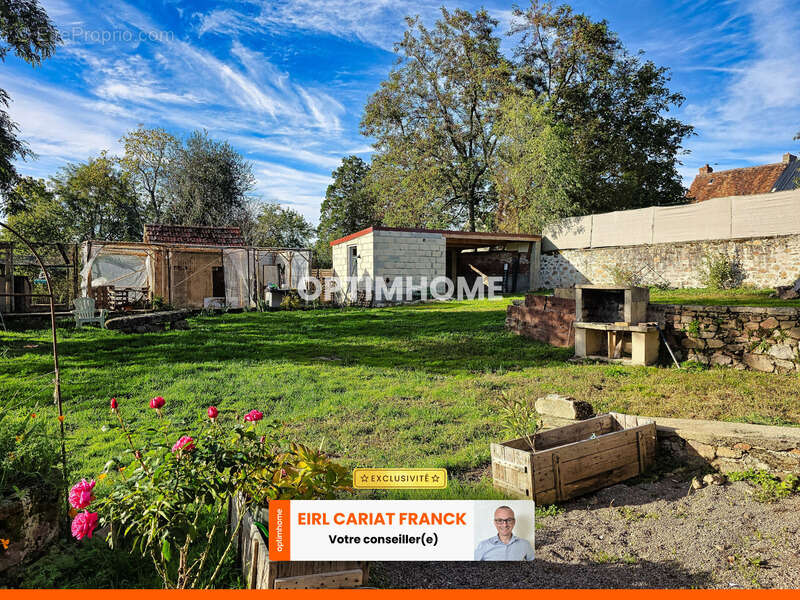 Maison à ARNAC-LA-POSTE