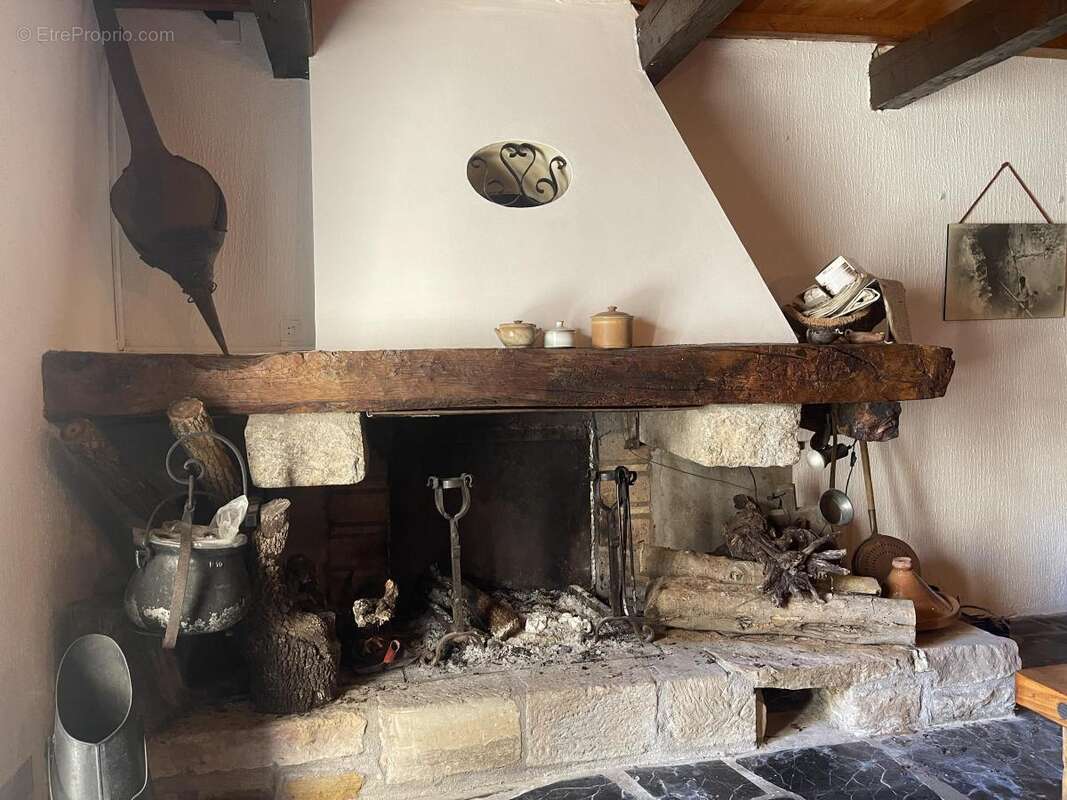 Maison à BRENAS