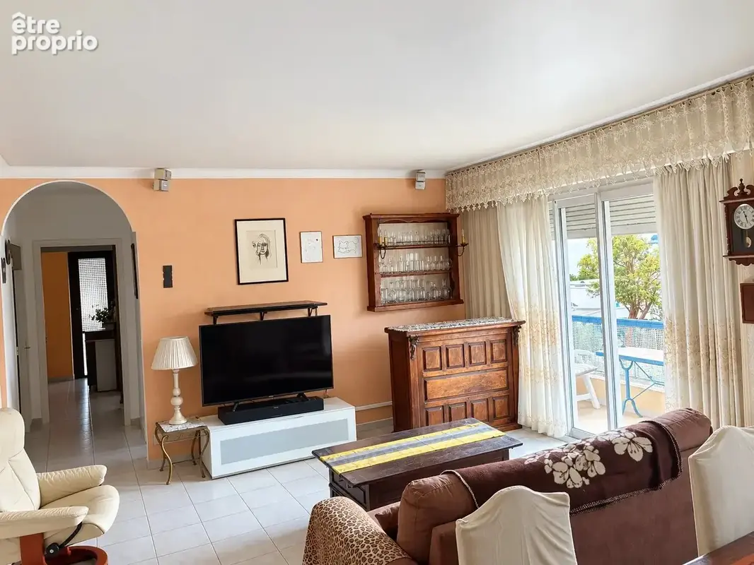 Menton – appartement de 58 m² transformable en 3 pièces – balcon et vue mer - photo 4