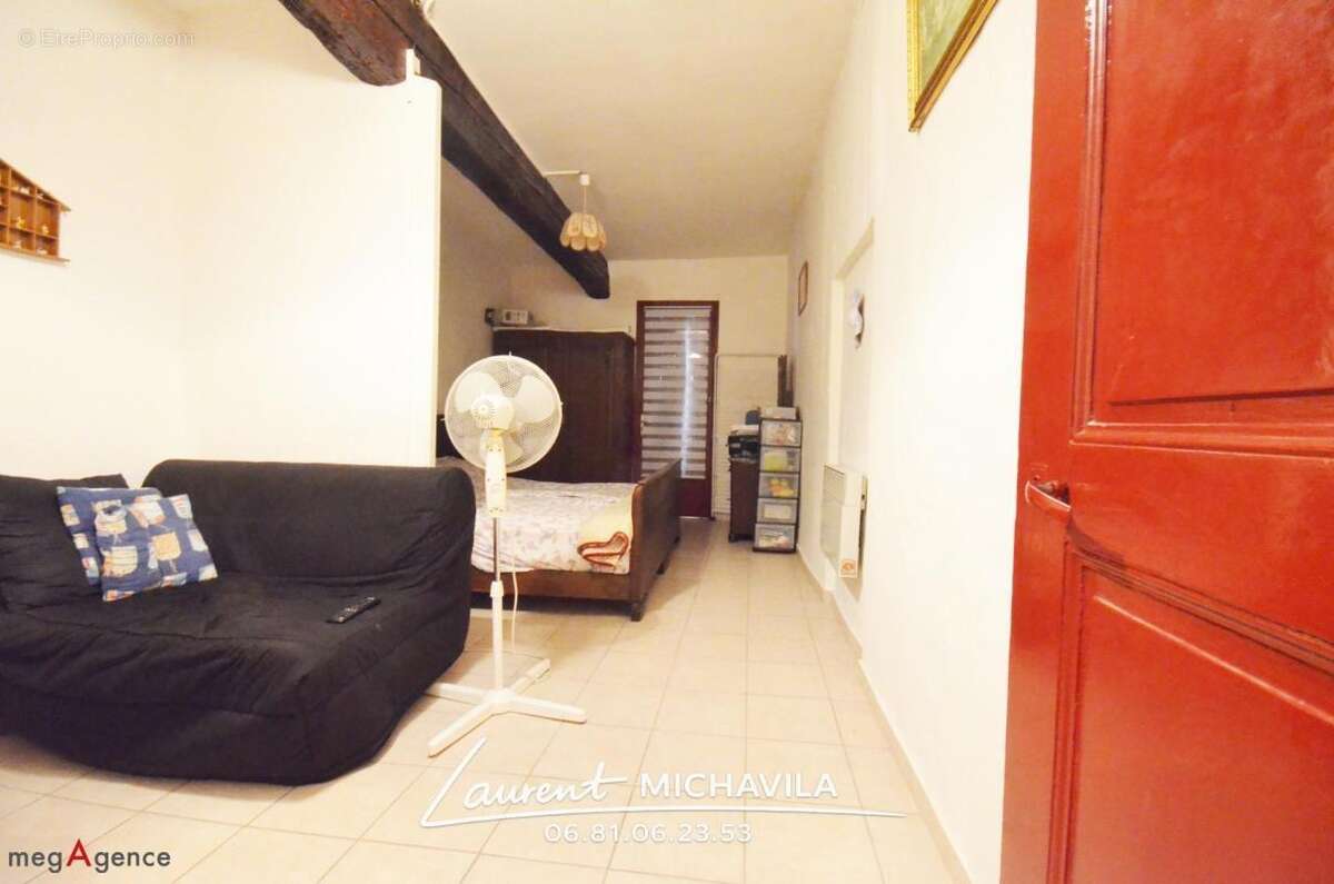 Maison de village  renovee– 3 niveaux – villeneuve-lès-béziers – 104900 € - photo 3