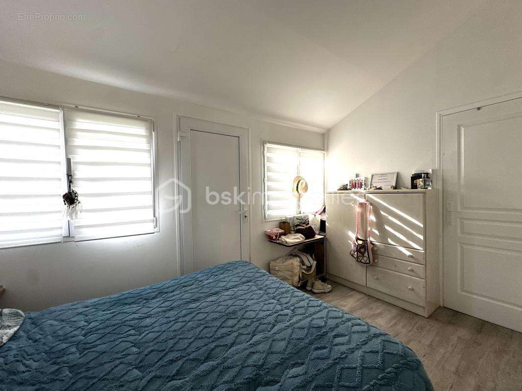 Maison à LA BROSSE-MONTCEAUX