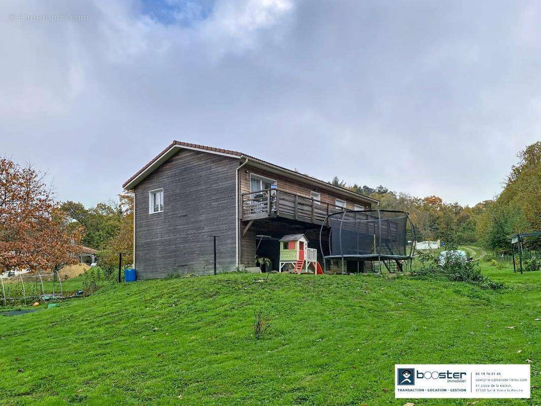 Maison à BONNAC-LA-COTE