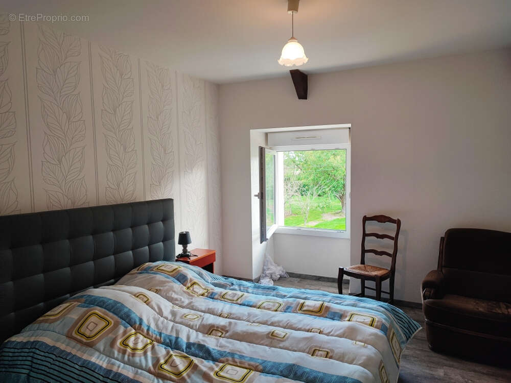 Maison à MERDRIGNAC