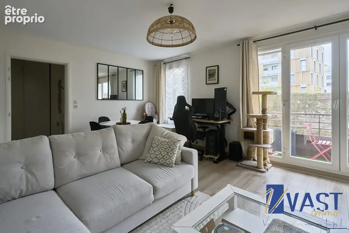 Appartement 3 pièces 70 m² à vendre à Lille (59800) - photo 4