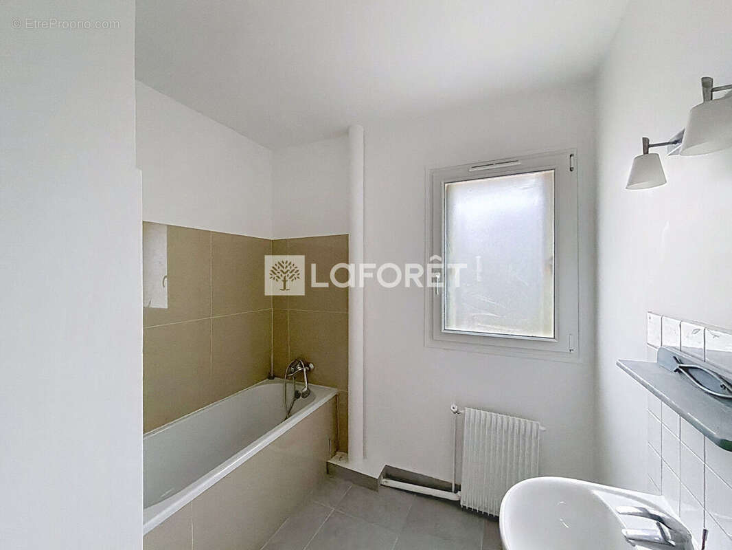 Appartement à MAUREPAS