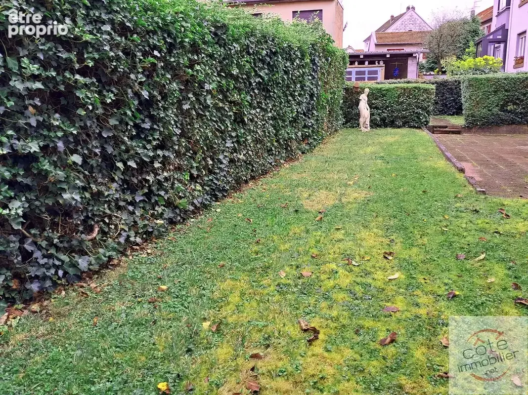 Appartement avec jardin privatif et garage. - photo 8