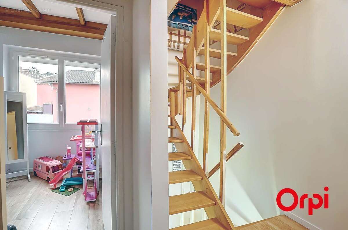 Maison à ROCHETAILLEE-SUR-SAONE