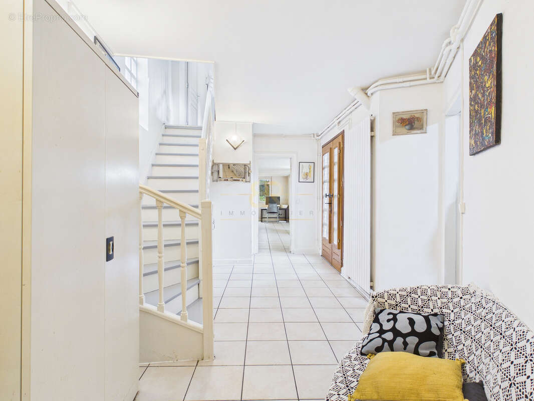 Maison à MONTREUIL
