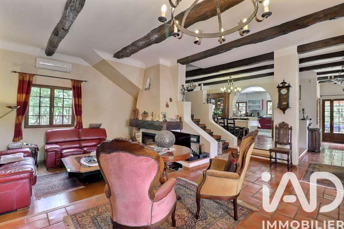 Photo 9 - Maison à REGUSSE