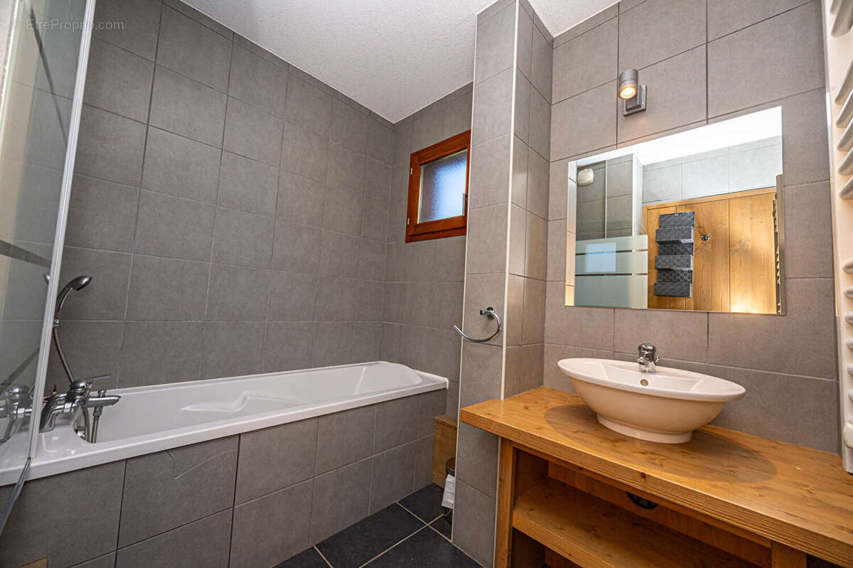 Appartement à LES CHAPELLES