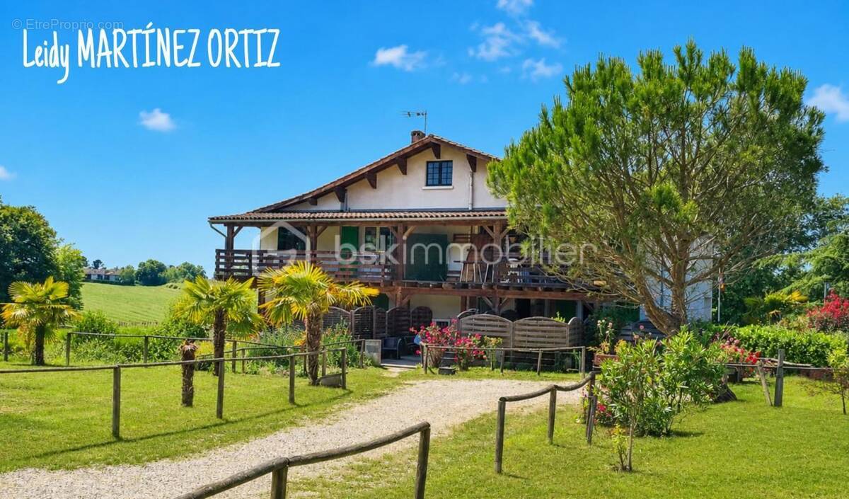Appartement à CAZAUBON