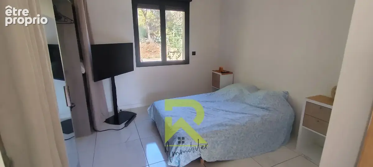 Maison contemporaine 3 chambres avec piscine au sel chauffée - photo 6