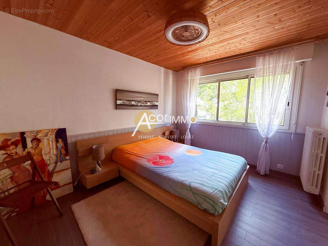 Appartement à SANARY-SUR-MER