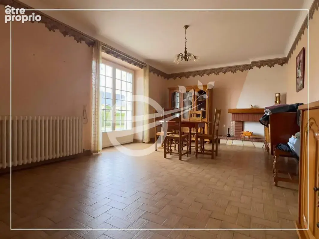 Ensemble immobilier Maison d'habitation, bâtiment en pierre - photo 3