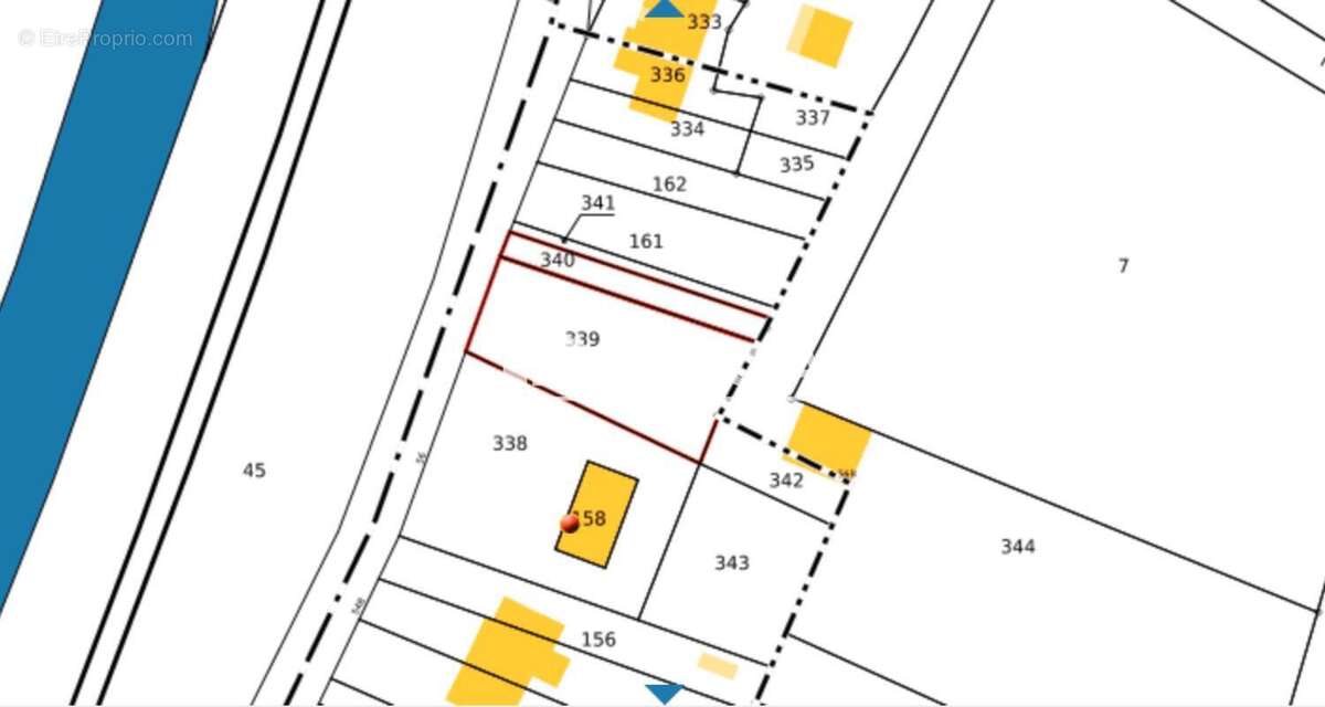 Terrain à FONTENOY-SUR-MOSELLE