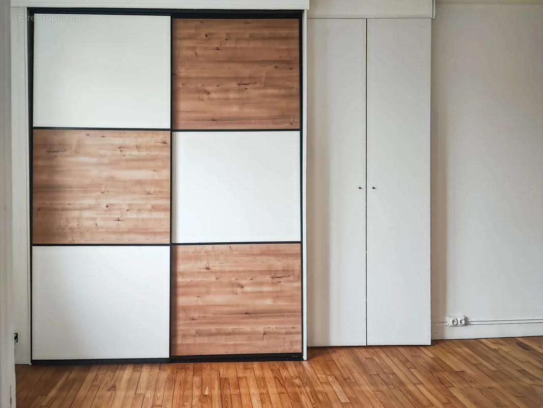 Maison à SAINT-ASTIER