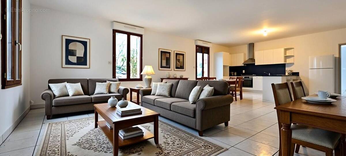Maison à MONTPON-MENESTEROL