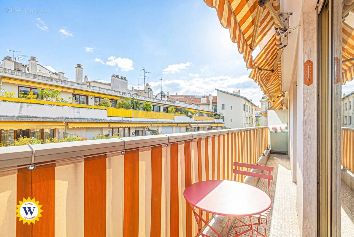 Appartement à NICE