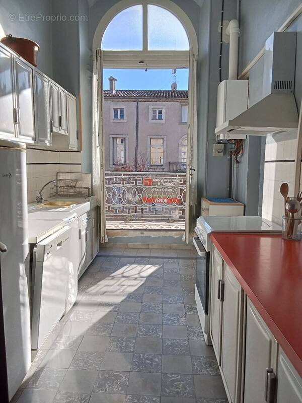 Appartement à GANGES