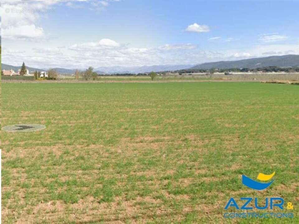 Terrain 432 m² à Les Mees  - photo 2
