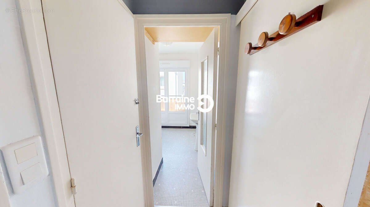 A vendre exclusivite brest saint michel appartement t1 bis 35m² - photo 12