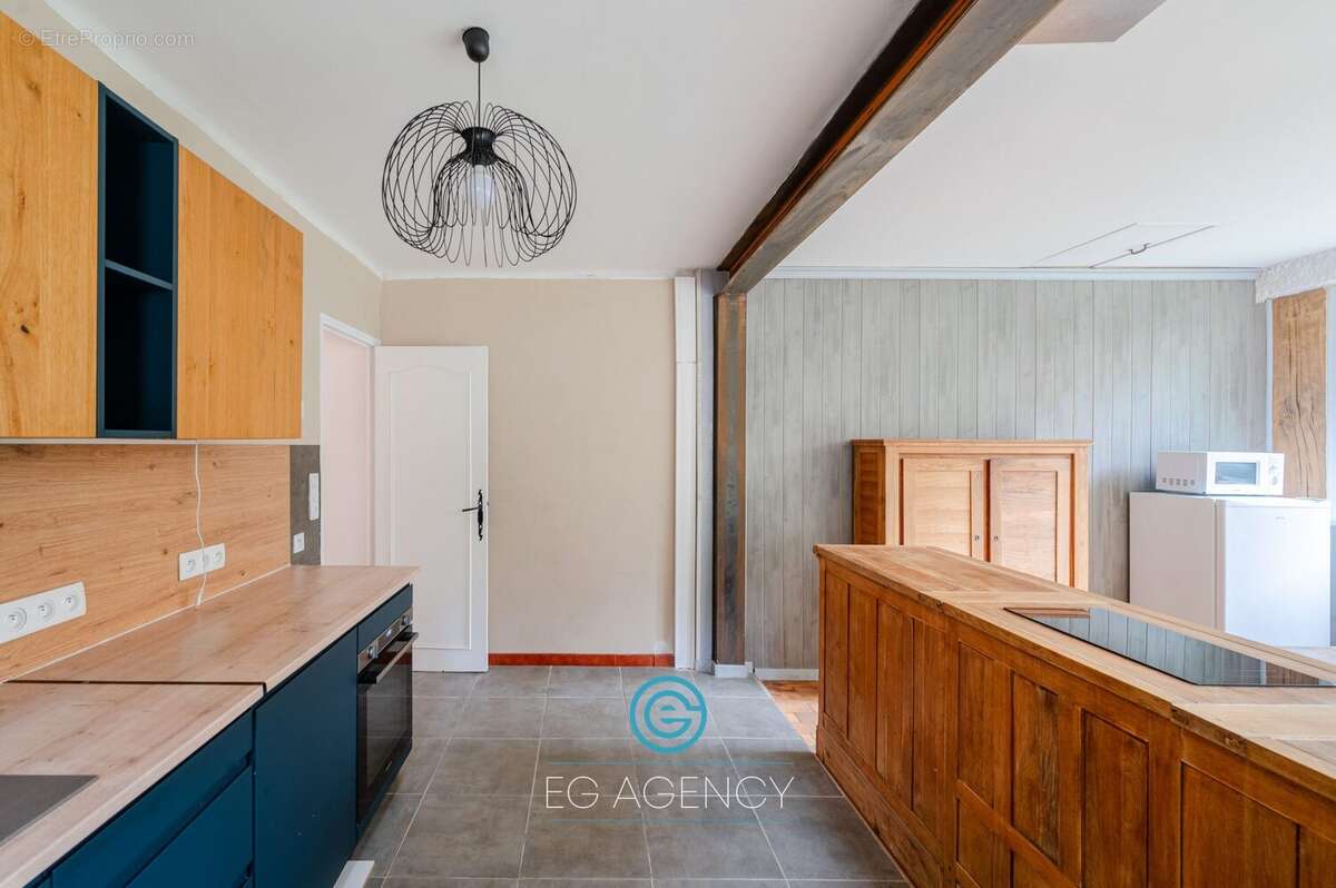 Maison à BOUC-BEL-AIR