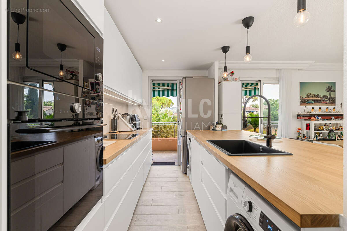 Appartement 85 m² à Le Cannet  - photo 3