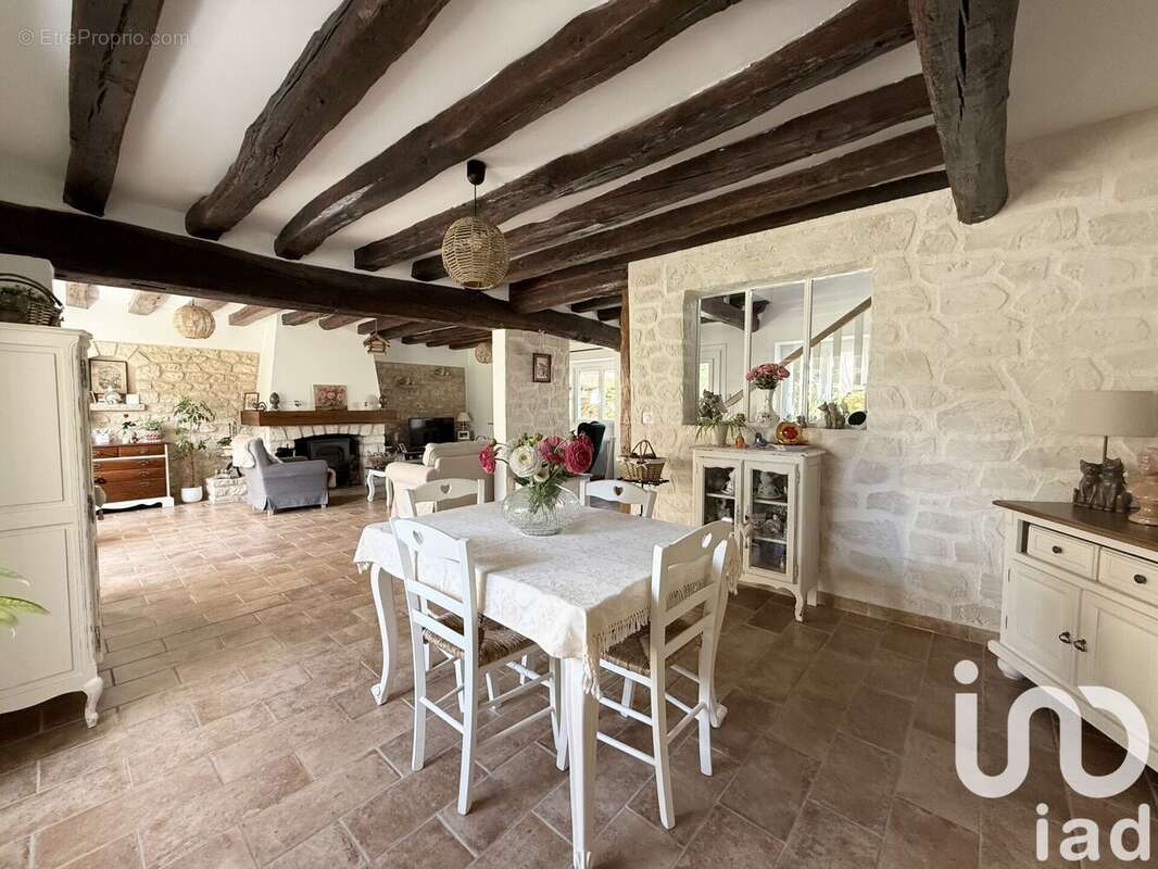 Photo 6 - Maison à VAUX-LE-PENIL