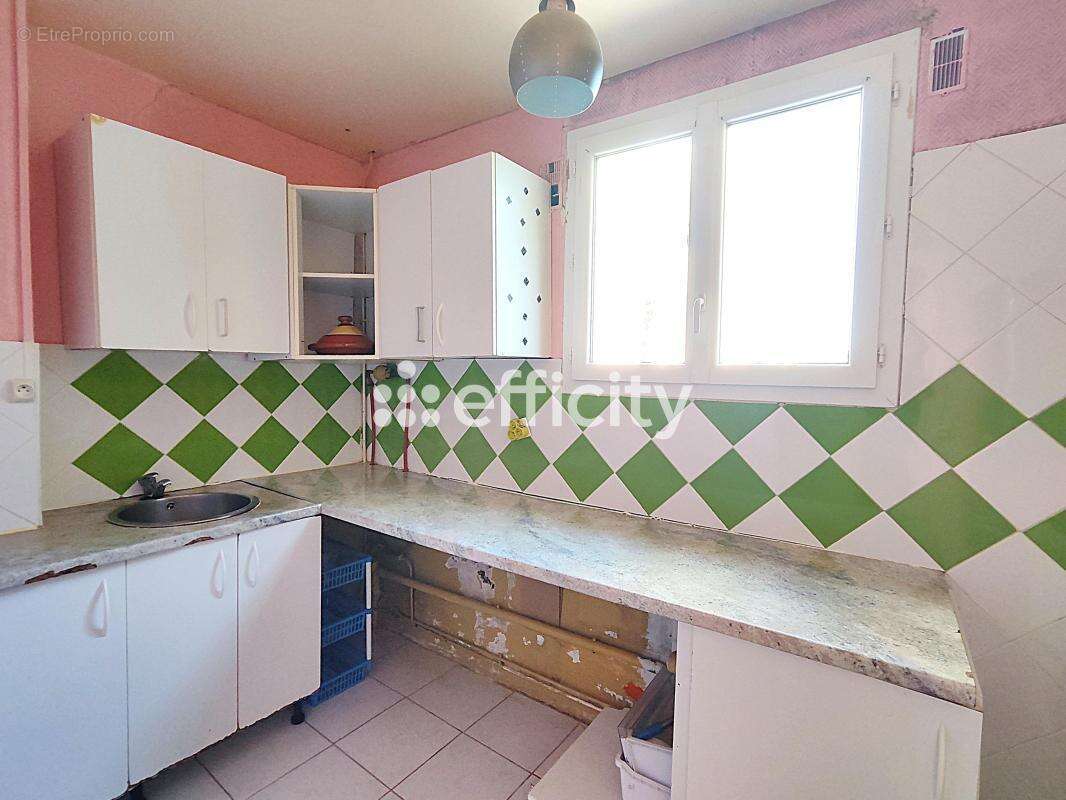 Appartement à SAINT-DENIS