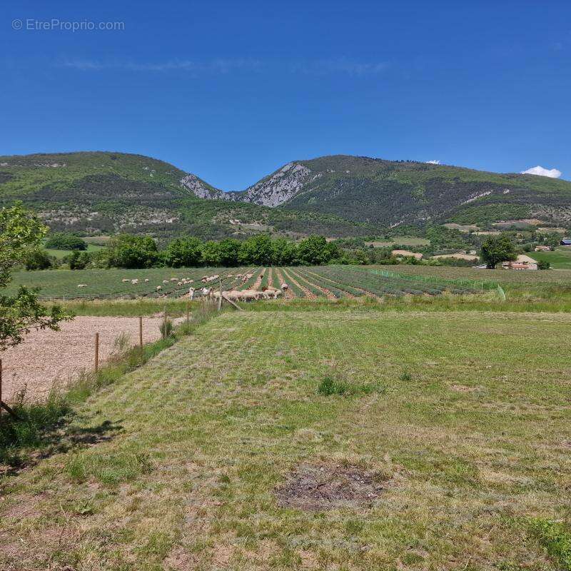 Maison à SAINT-AUBAN-SUR-L&#039;OUVEZE