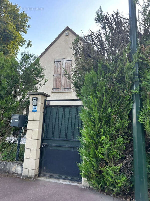 Maison à YERRES
