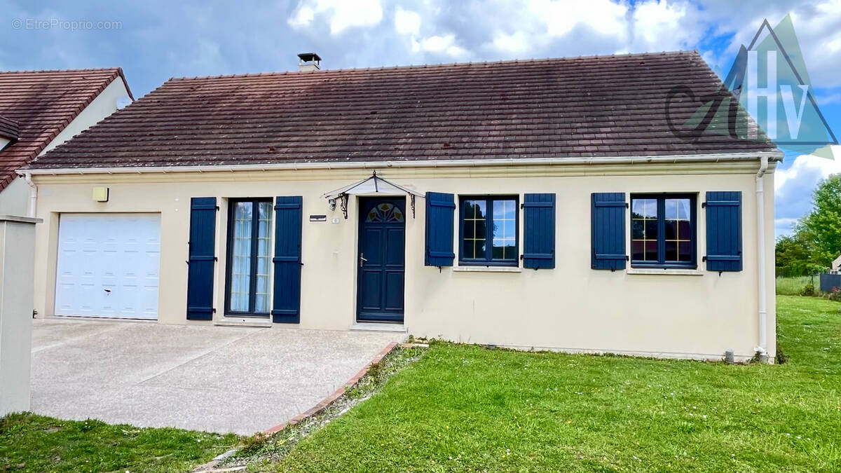 Maison à SAINTE-COLOMBE