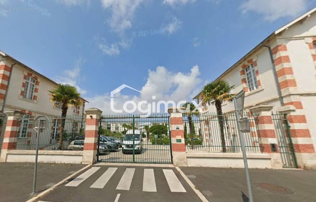 Commerce à LA ROCHELLE