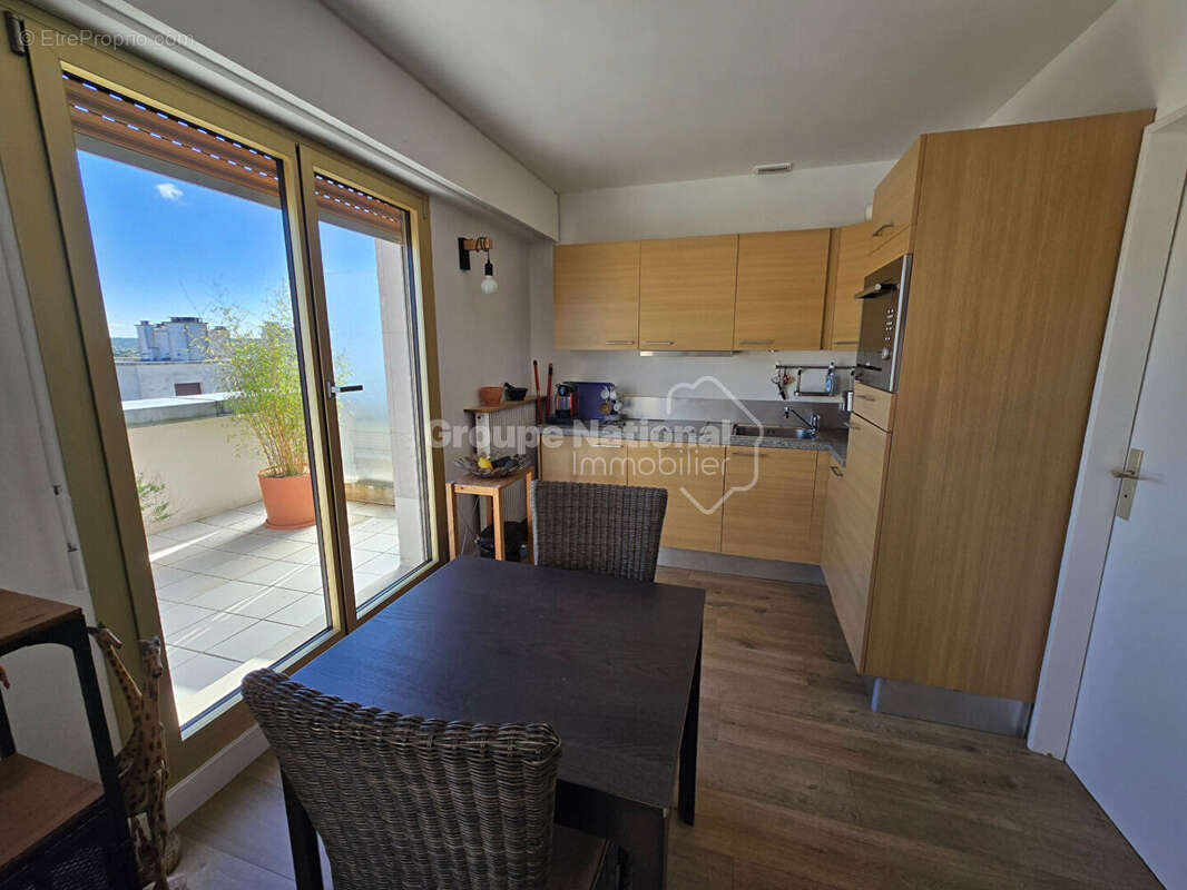 Appartement à VERSAILLES