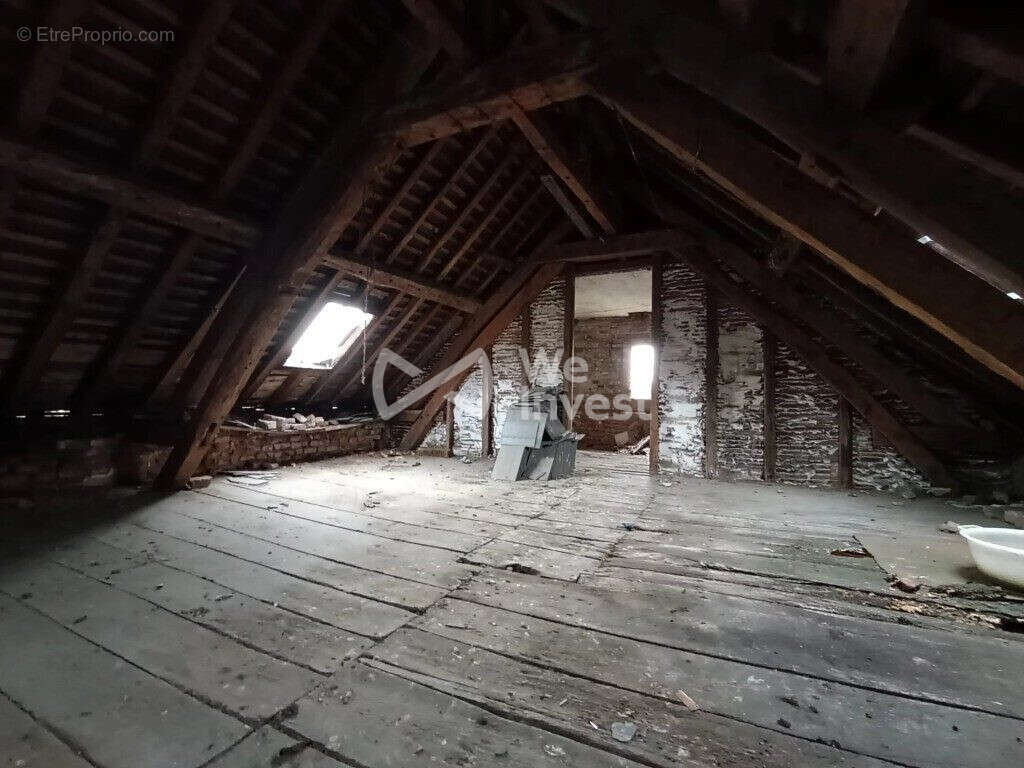 Appartement à VERVINS