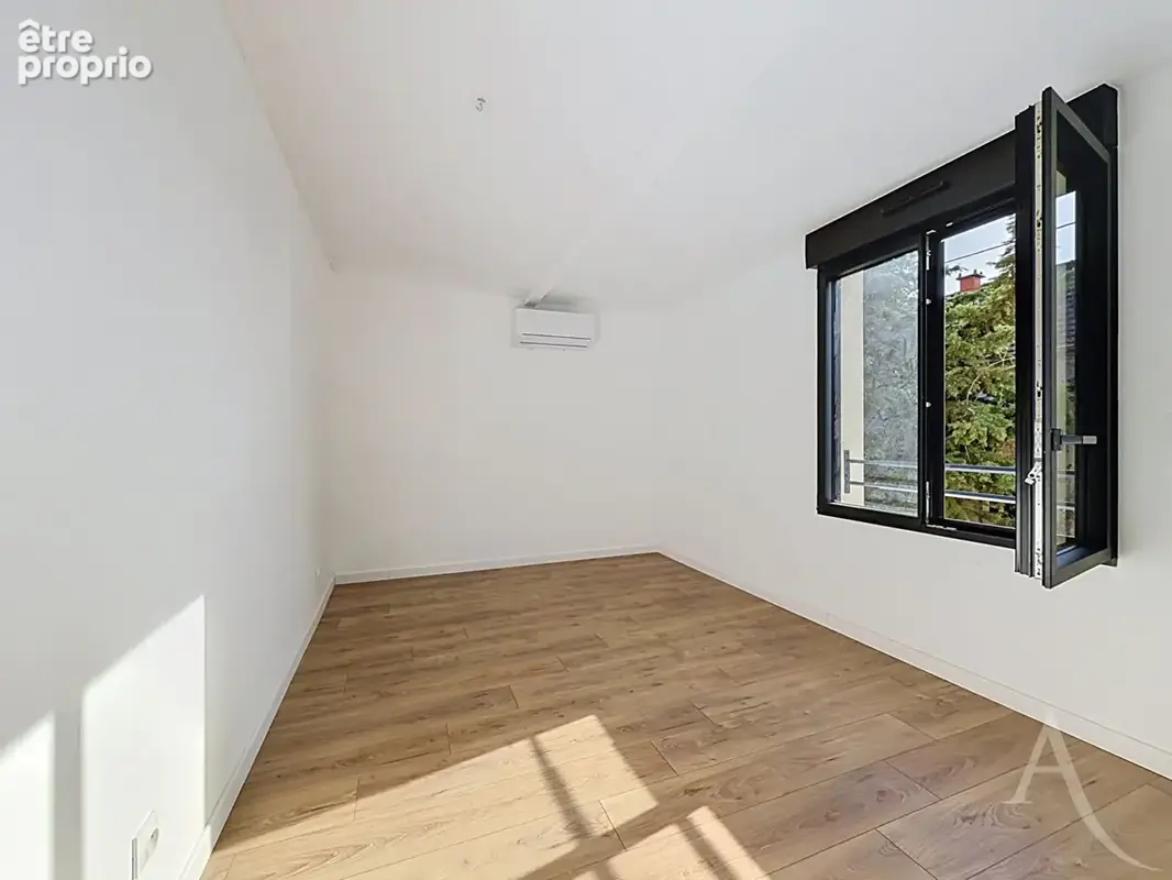 Maison Epone 3 pièce(s) 75 m2 - 2 chambres - jardin - parking - DPE A/A - photo 8