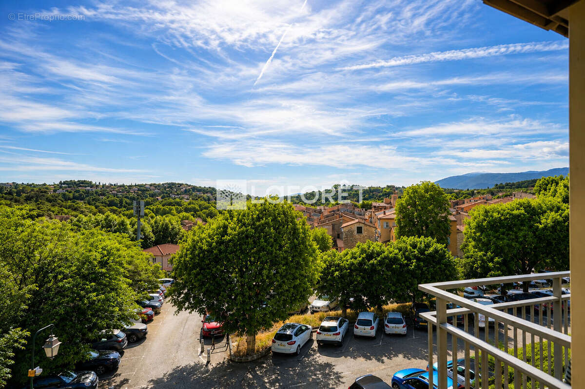 Appartement à VALBONNE