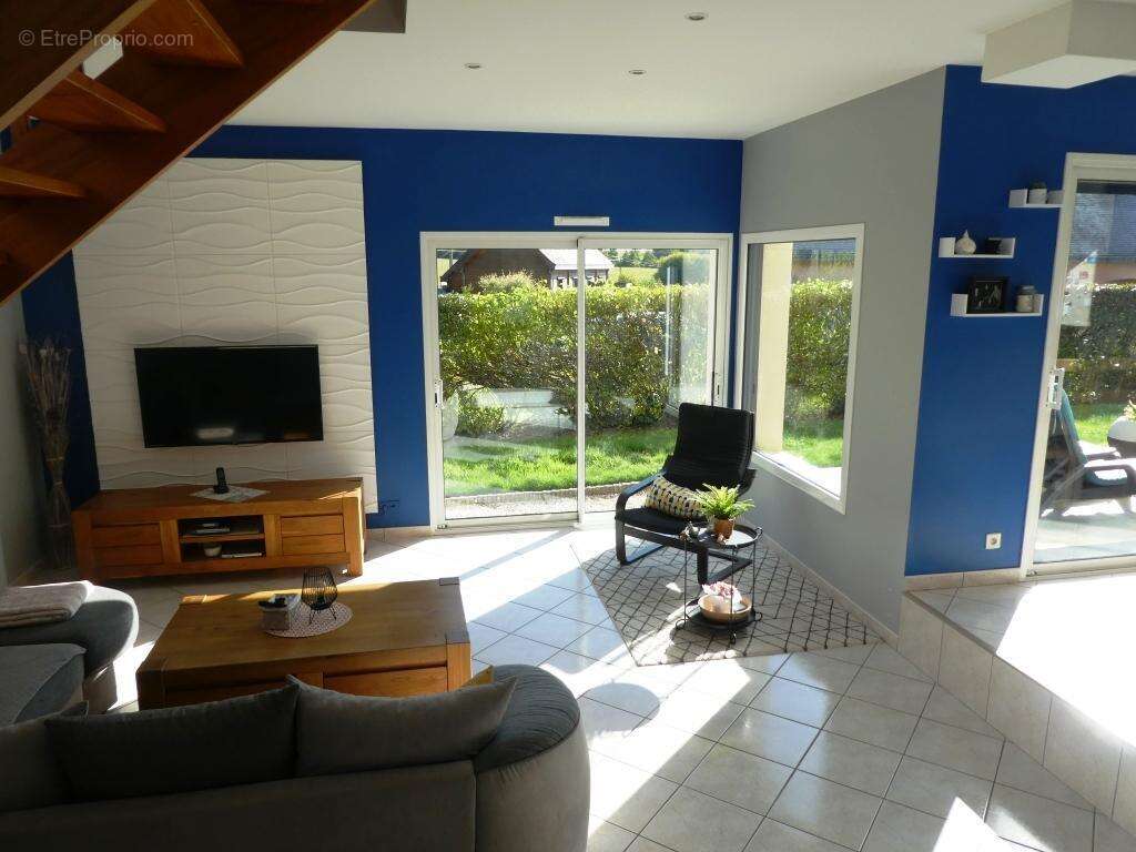 Maison à LOCMALO