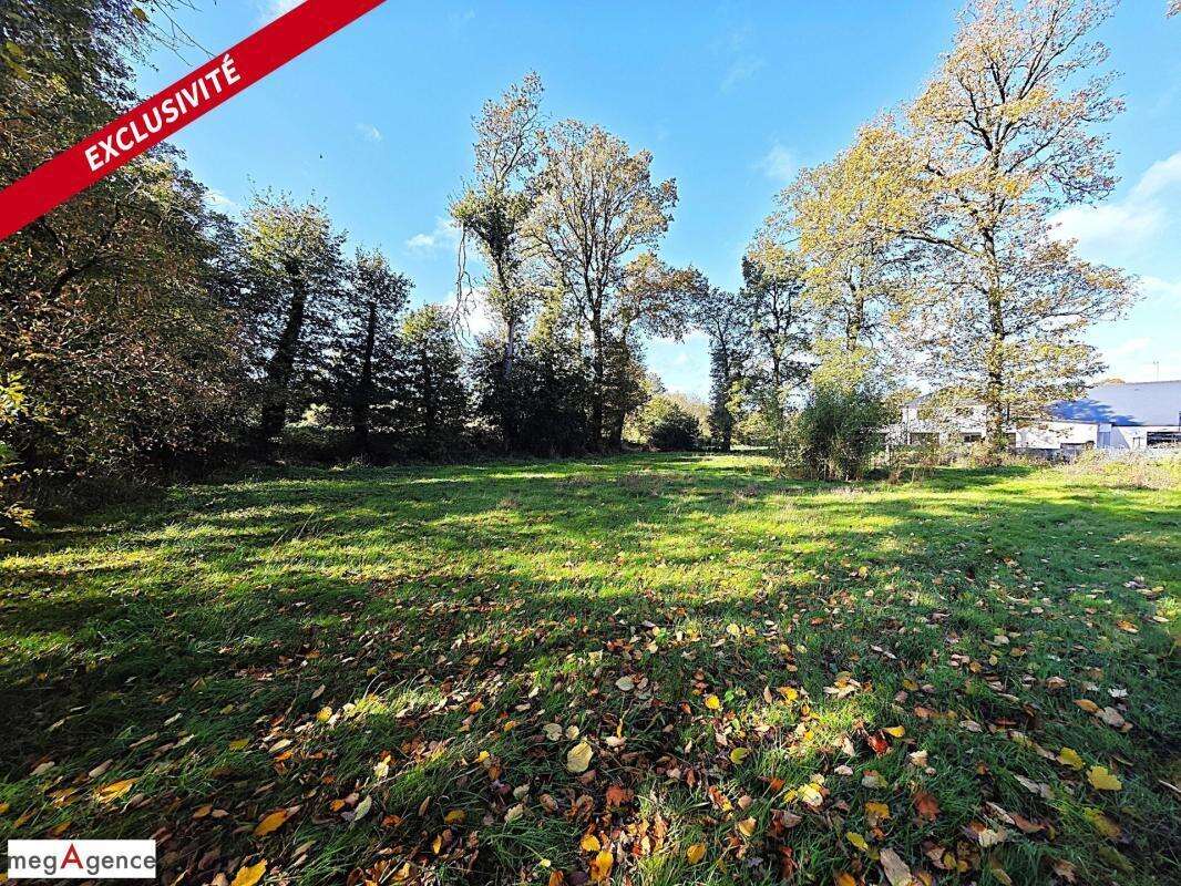 Terrain à SAINT-GUYOMARD