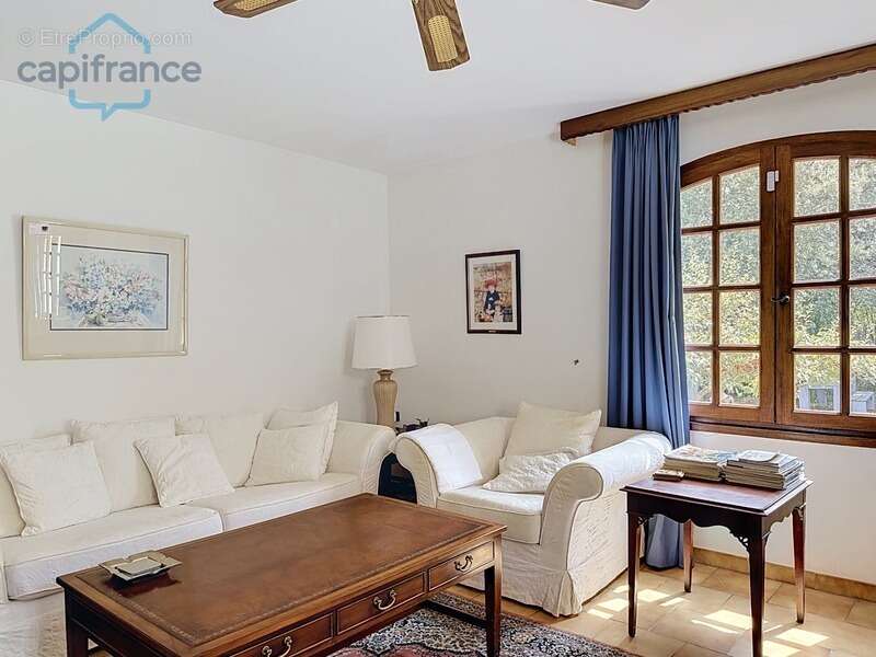 À vendre à 10 min d'Anduze: Maison avec Gîte et Piscine - Idéale pour Investissement ou Accueil Familial ! - photo 9