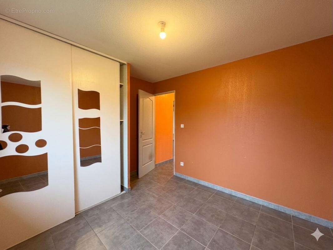 Appartement à MORESTEL