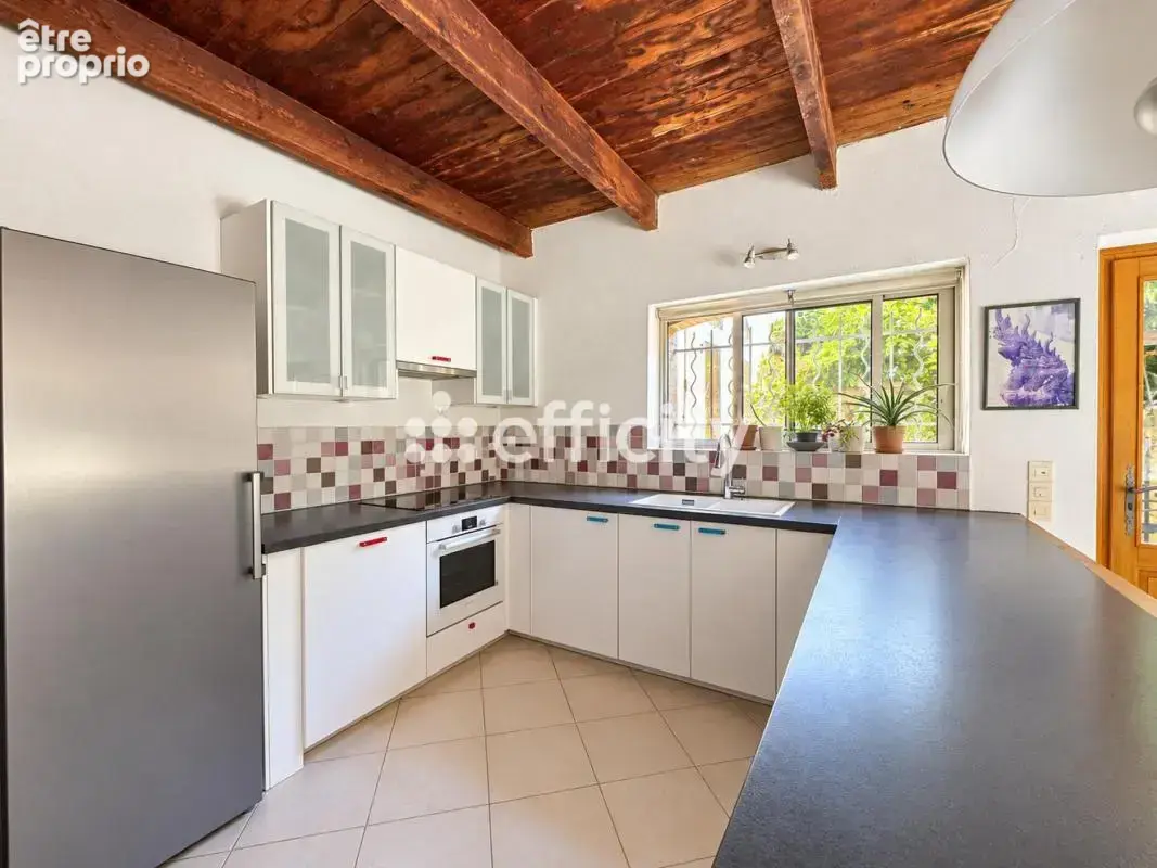 Maison 8 pièces 202 m² à vendre à Pont-Saint-Esprit (30130) - photo 9