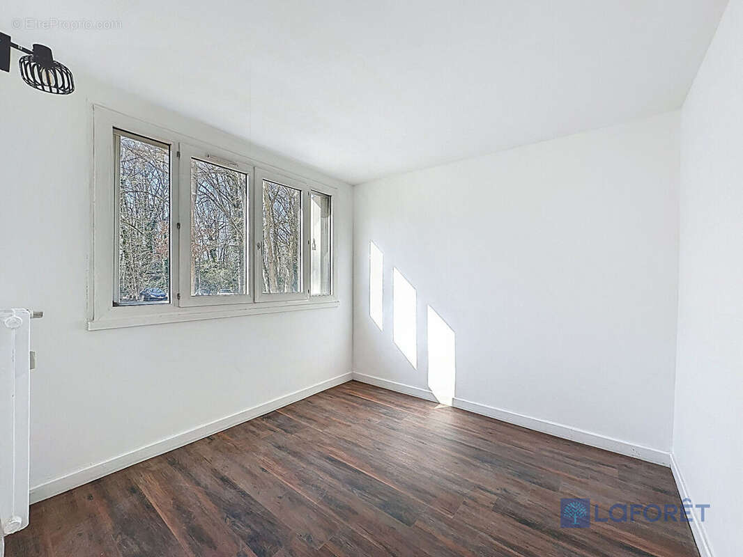 Appartement à SAINT-GERMAIN-LES-ARPAJON