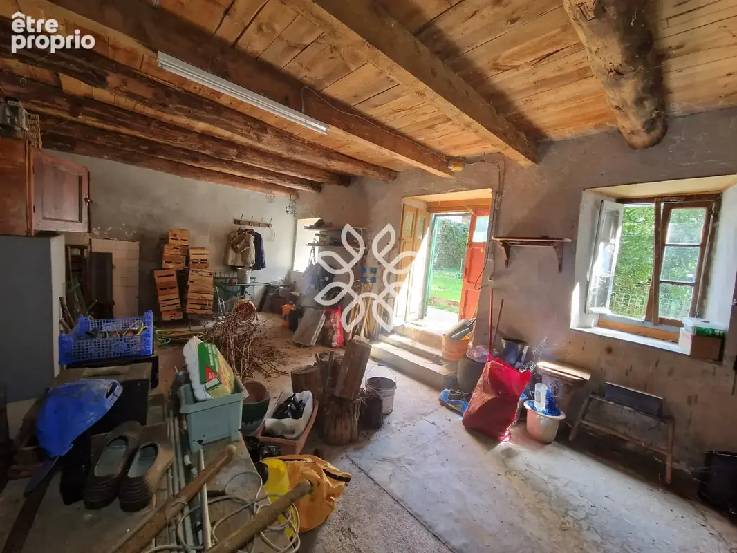 Maison de caractère avec droit d’eau et vaste terrain - photo 22