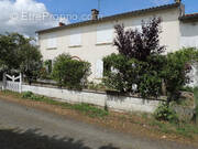 Maison à PRIN-DEYRANCON